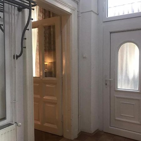 Ac With Free Parking At Acacia St, City Center Budapest Ngoại thất bức ảnh