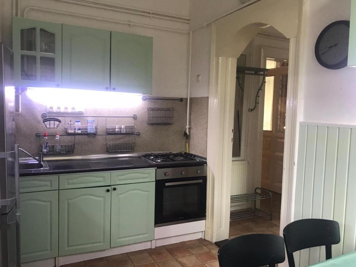 Ac With Free Parking At Acacia St, City Center Budapest Ngoại thất bức ảnh