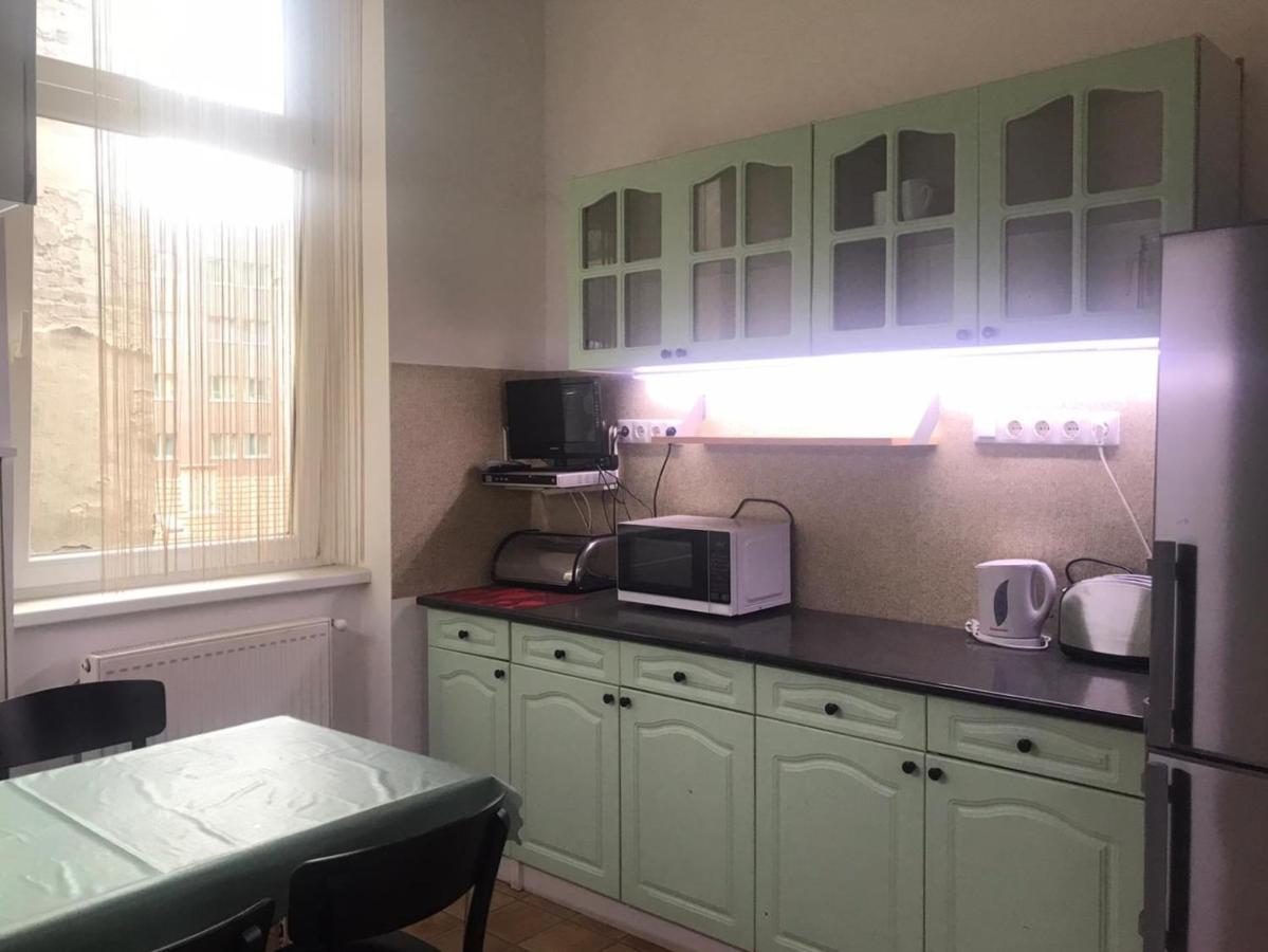 Ac With Free Parking At Acacia St, City Center Budapest Ngoại thất bức ảnh